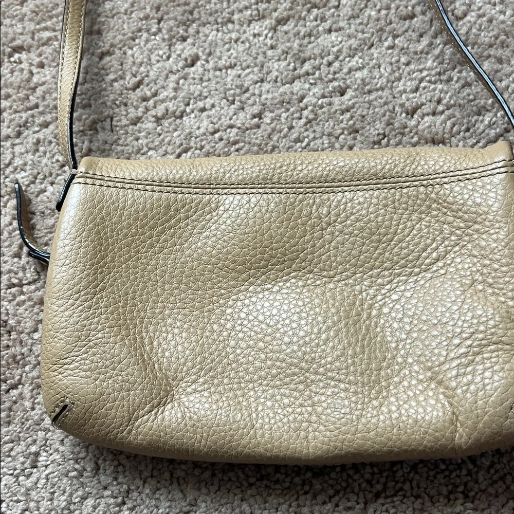 Kate Spade Mansfield Mariana leather crossbody bag in beige pebbled leather